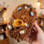 Hedgehog figurine for displaying accessories